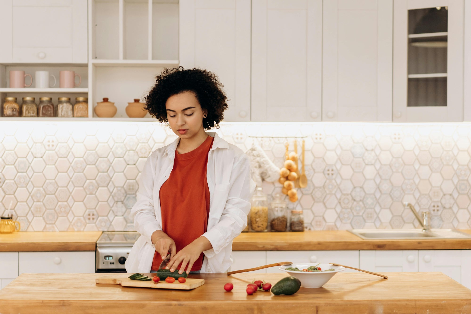 How Fiber Supports Hormonal Health: The Gut-Hormone Connection Women Need to Know